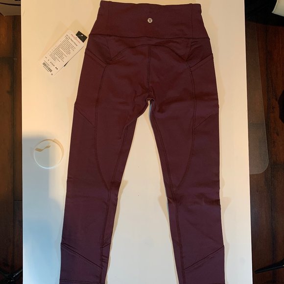 Lululemon All The Right Places Crop II, size 6 - Picture 2 of 3